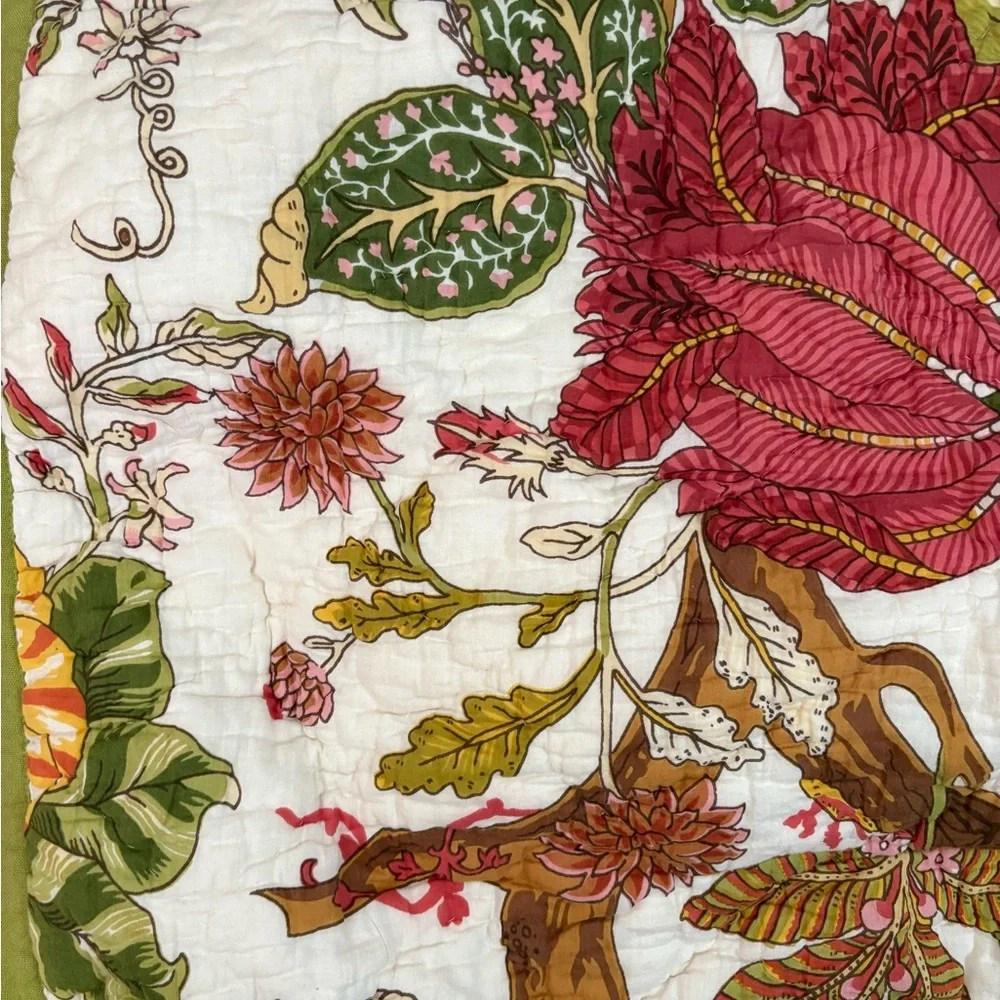 Pottery Barn Wells King  Sham Jacobean Floral Cotton 36x21”